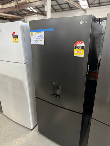 Factory second LG GB-W455MBL 420L Bottom Mount Fridge (Black) - Second Hand Appliances Geebung